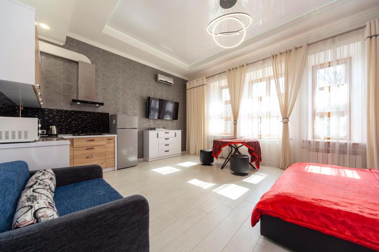 Apartament Vip Студио На Дерибасовской Odessa Zewnętrze zdjęcie